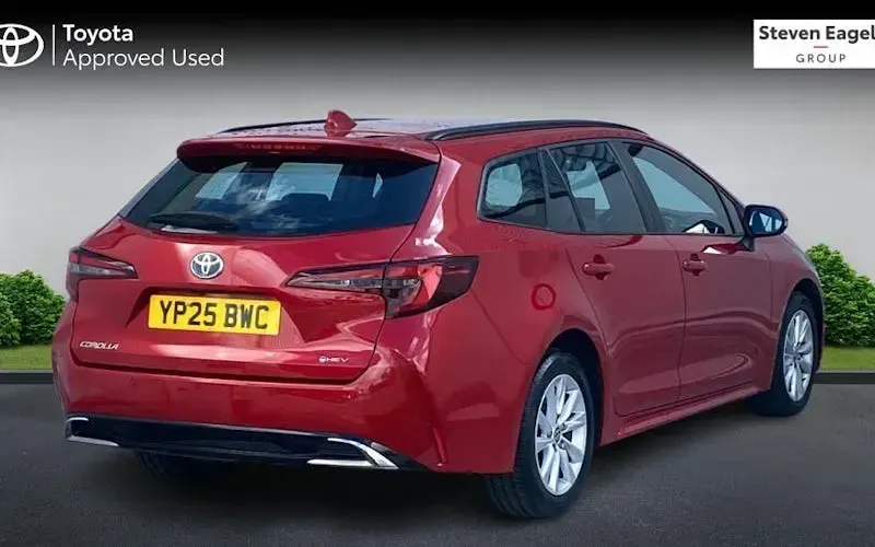 Usado Toyota Corolla 140 CV (102 kW) 2026 Familiar
