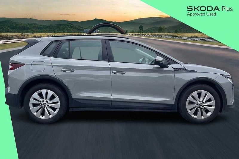 Usado Skoda Elroq SE 91 kW (125 CV) 2025 Gris SUV