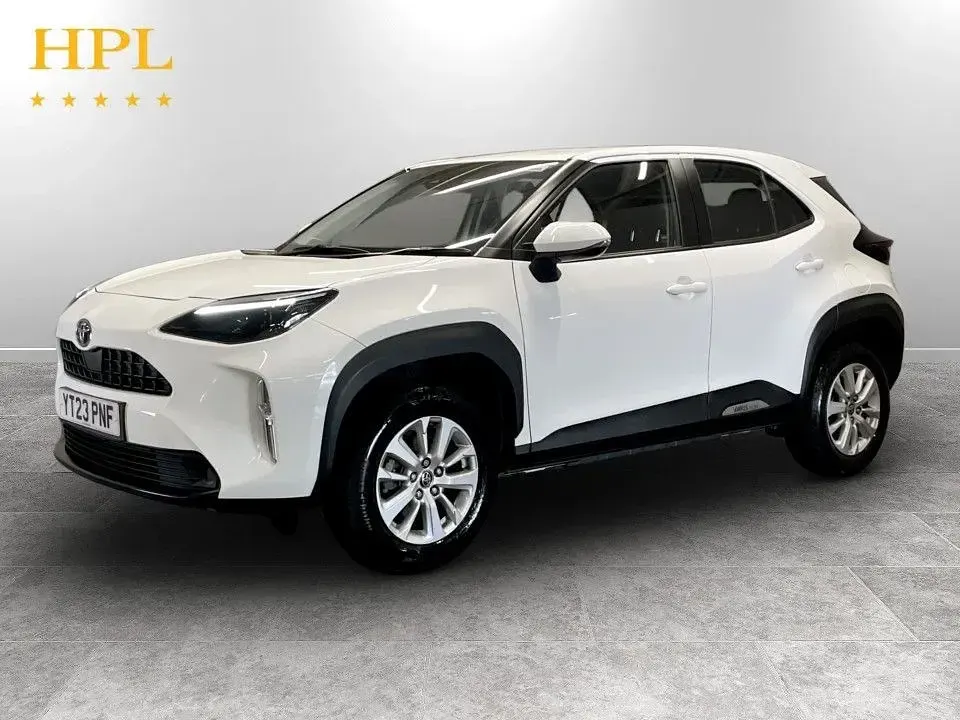 Used Toyota Yaris Cross 116 HP (85 kW) 2023 White SUV