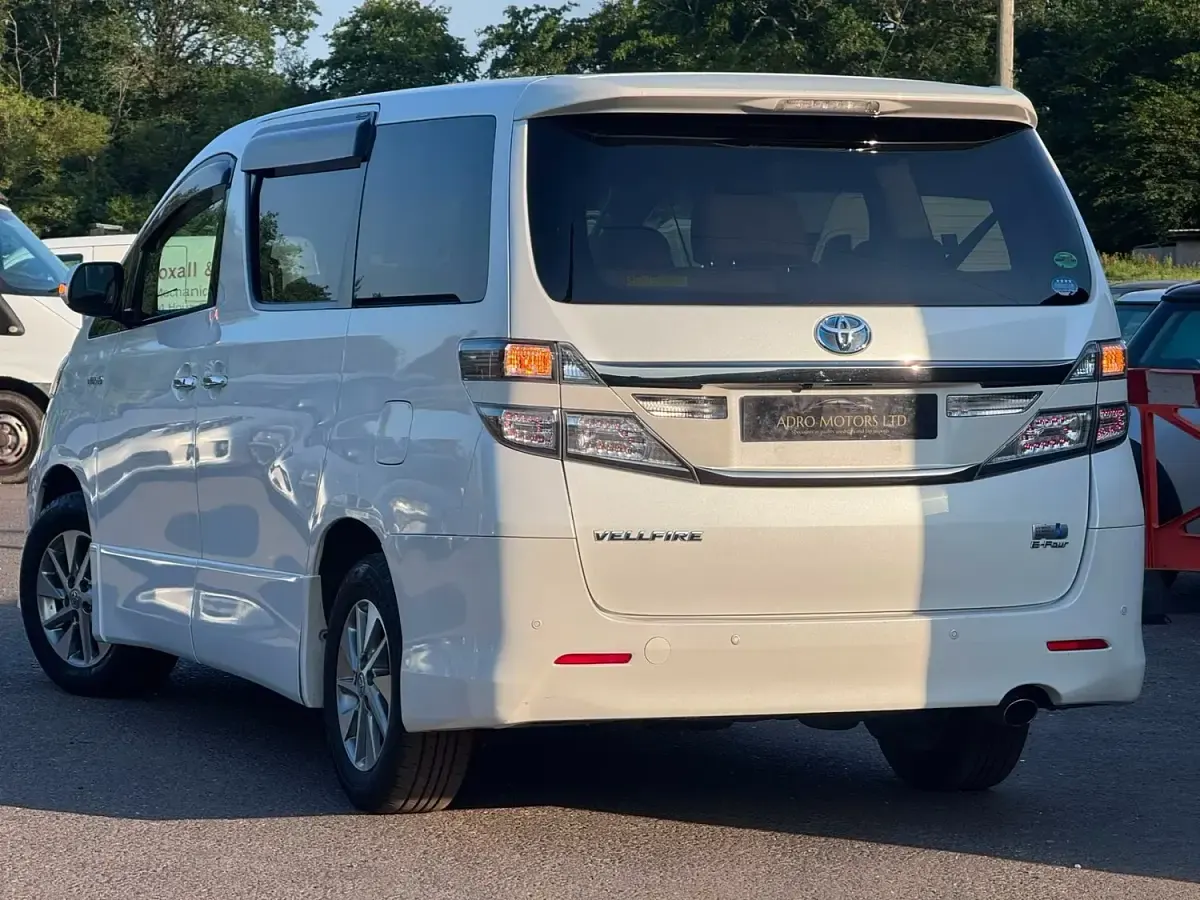Used Toyota Alphard 2012 White MPV