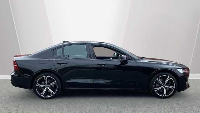 Used Volvo S60 Plus 247 HP (181 kW) 2024 Sedan
