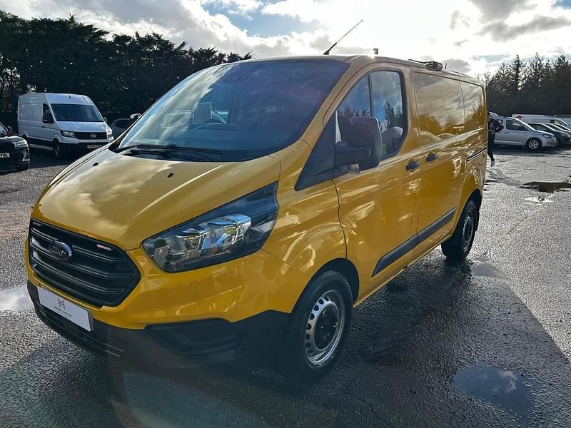 Used Ford Transit Custom S 130 HP (95 kW) 2022 Yellow Van
