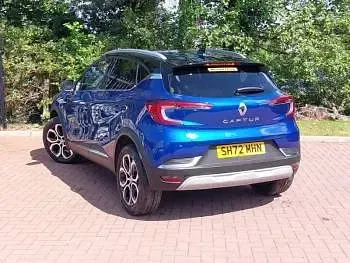 Second-hand Renault Captur Techno 91 CP (66 kW) 2022 Albastru SUV