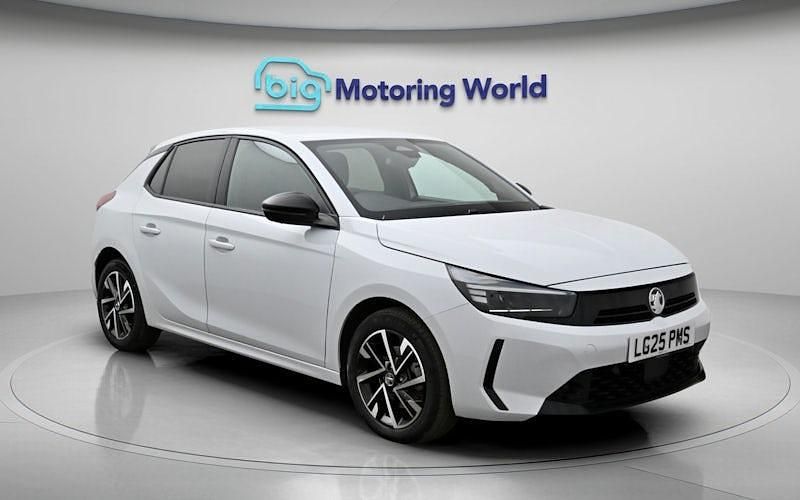 Begagnad Vauxhall Corsa S 101 HK (74 kW) 2025 Vit Halvkombi