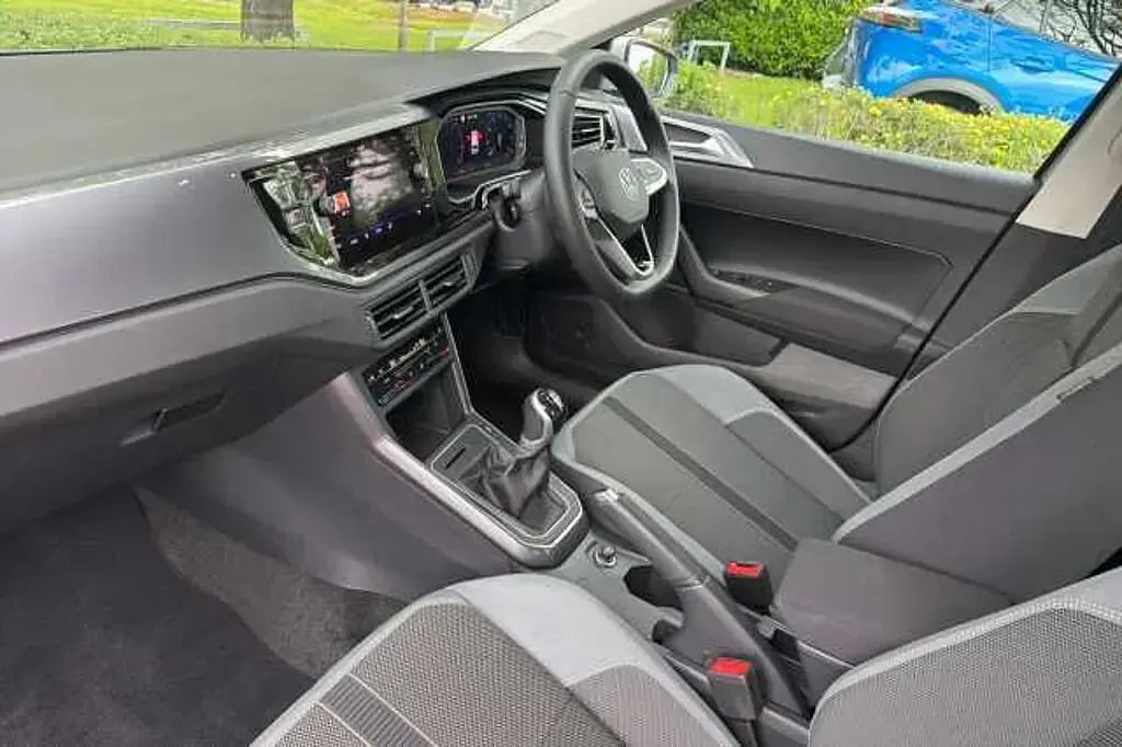 Used VW Polo 95 HP (69 kW) 2023 Hatchback
