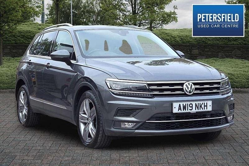 Grey Used 2019 VW Tiguan SEL SUV | £14,490 (Good price) - Image 1/4