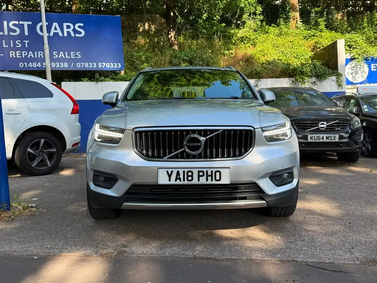 Used Volvo XC40 Inscription 190 HP (139 kW) 2018 Silver SUV