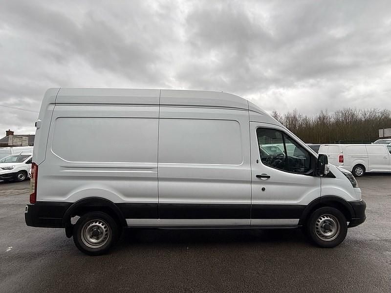Used Ford Transit 130 HP (95 kW) 2019 White Van