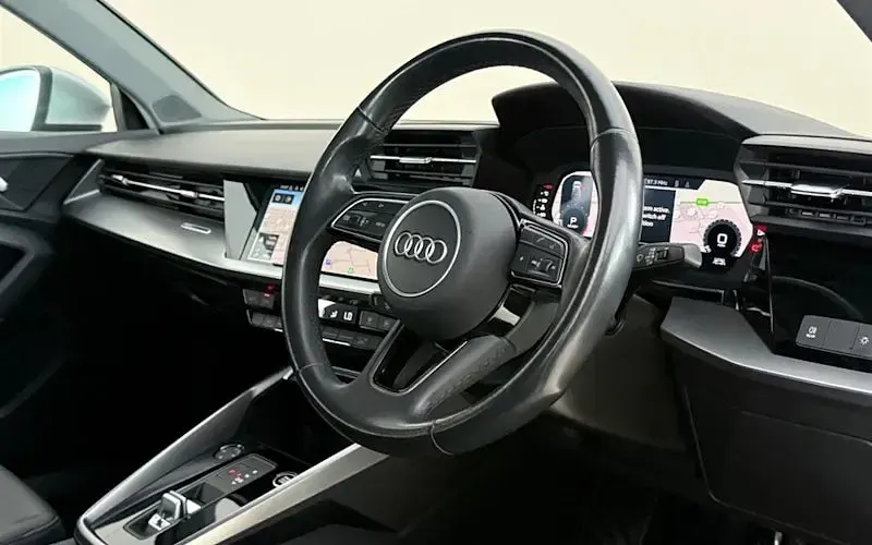 Used Audi A3 Sportback Sport 150 HP (110 kW) 2023 Silver Hatchback