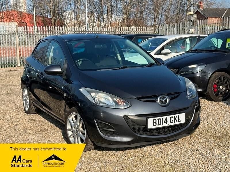 Used Mazda 2 102 HP (75 kW) 2014 Grey Hatchback