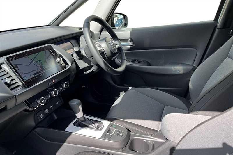 New Honda Jazz Elegance 122 HP (89 kW) 2025 White Hatchback