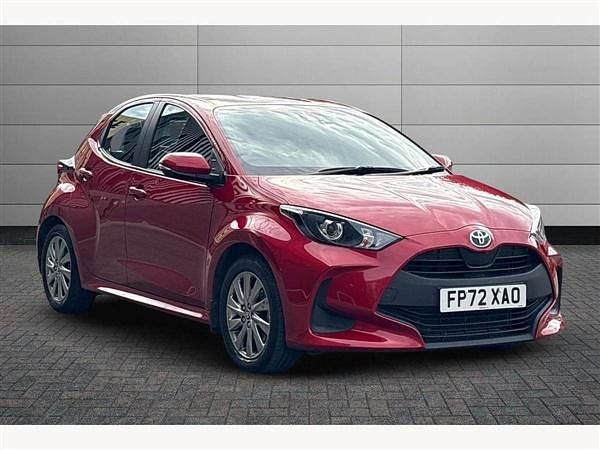 Used 2022 Toyota Yaris Hatchback | £16,791 (Fair price) - Image 1/4