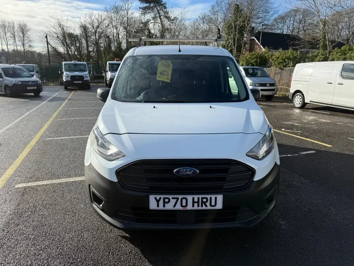 Used Ford Transit Connect 100 HP (73 kW) 2020 White MPV