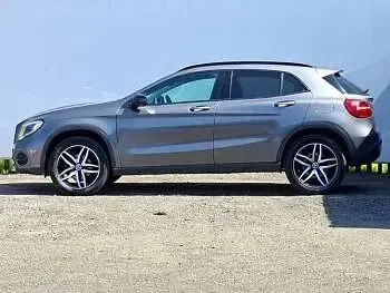 Used Mercedes GLA180 Urban 122 HP (89 kW) 2019 Grey SUV