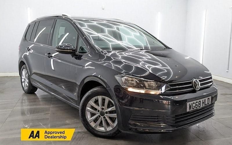Usado VW Touran SE 116 HP (85 kW) 2019 Monovolume