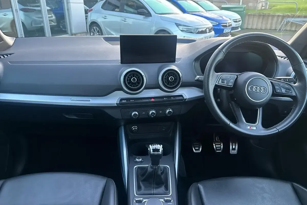 Used Audi Q2 S-Line 110 HP (80 kW) 2022 Grey SUV