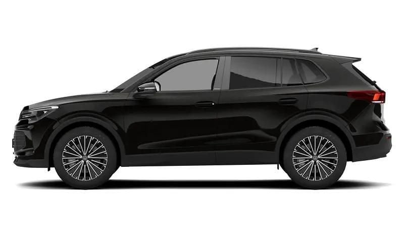Used VW Tiguan R-line 150 HP (110 kW) 2025 SUV
