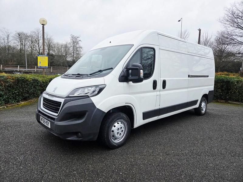 Used Peugeot Boxer 2018 White Van