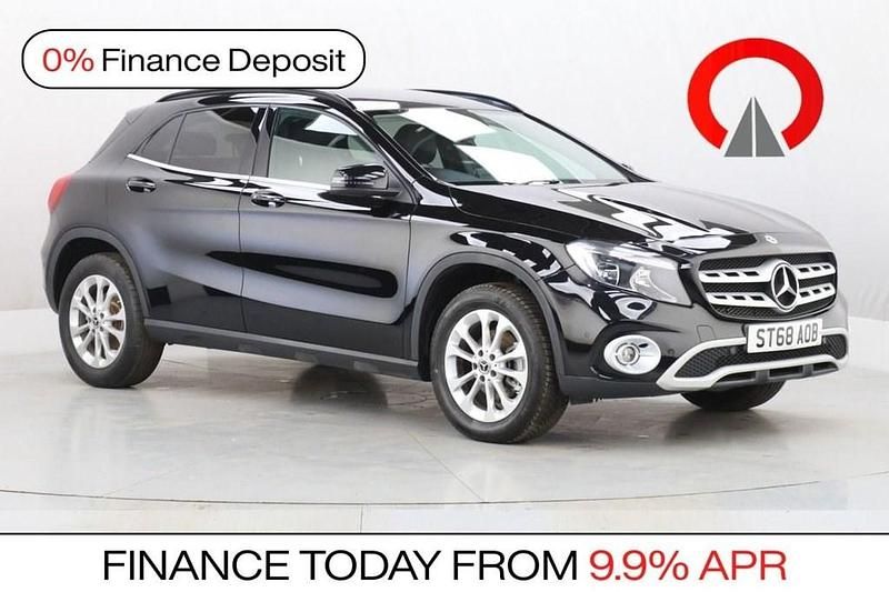 Used Mercedes GLA200 Executive 156 HP (114 kW) 2018 Black SUV