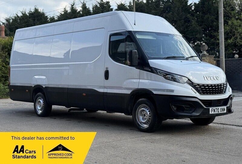 White Used 2020 Iveco Daily | £14,990 (A bit pricey) - Image 1/2