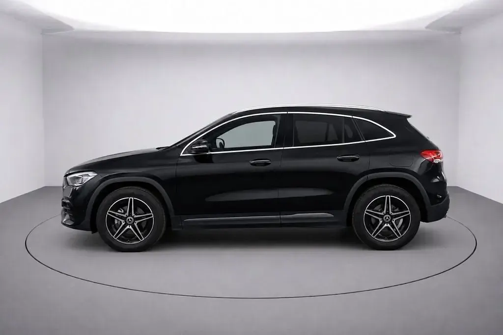 Usado Mercedes EQA250+ AMG line 139 kW (190 HP) 2023 Preto SUV