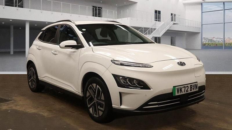 Used Hyundai Kona Premium 150 kW (204 HP) 2022 White SUV