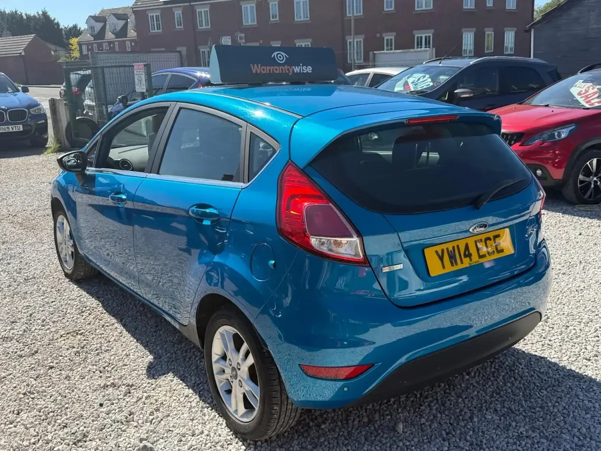 Used Ford Fiesta Zetec 2014 Blue Hatchback
