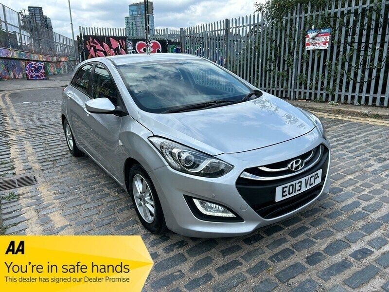 Silver Used 2013 Hyundai i30 Active Hatchback | £2,995 (Fair price) - Image 1/4