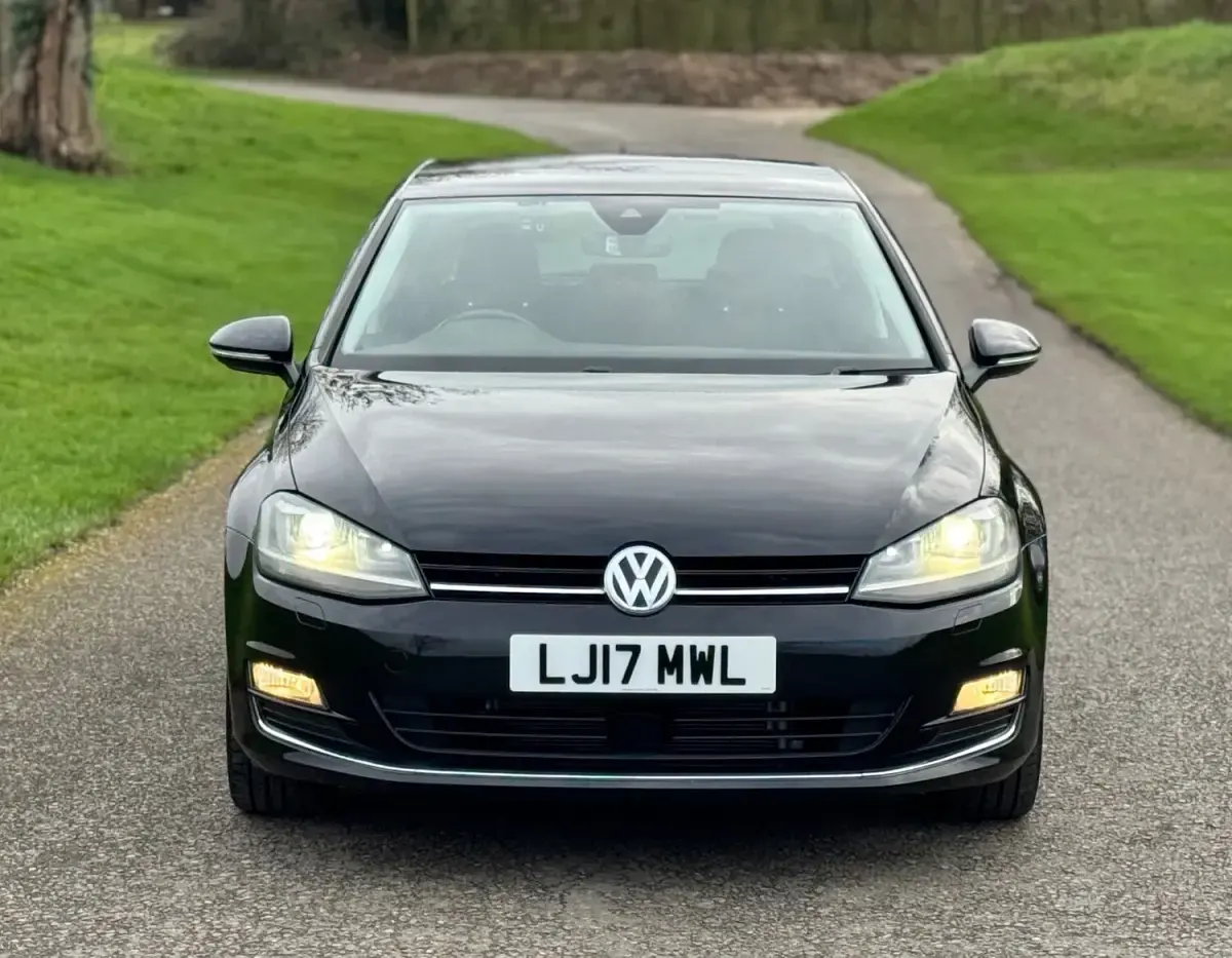 Used VW Golf VII 2017 Black Hatchback