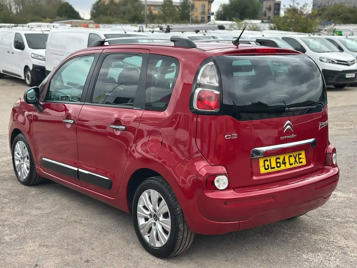 Used Citroën C3 Picasso Exclusive 2014 Red MPV