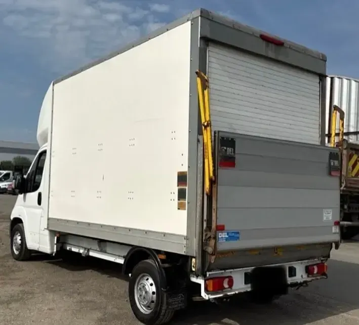 Used Citroën Relay 130 HP (95 kW) 2015 White Van
