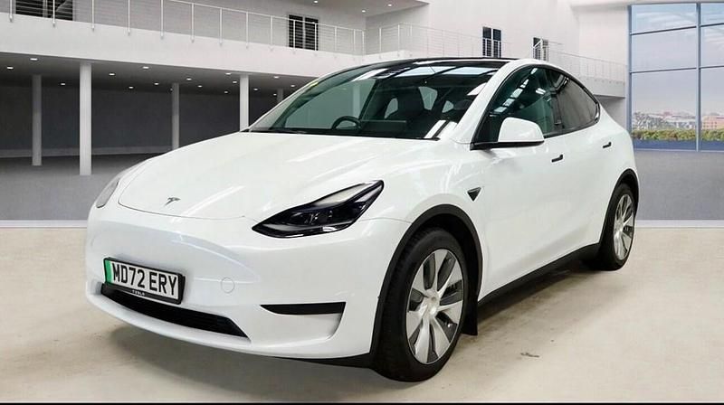 Used Tesla Model Y RWD 250 kW (340 HP) 2023 SUV