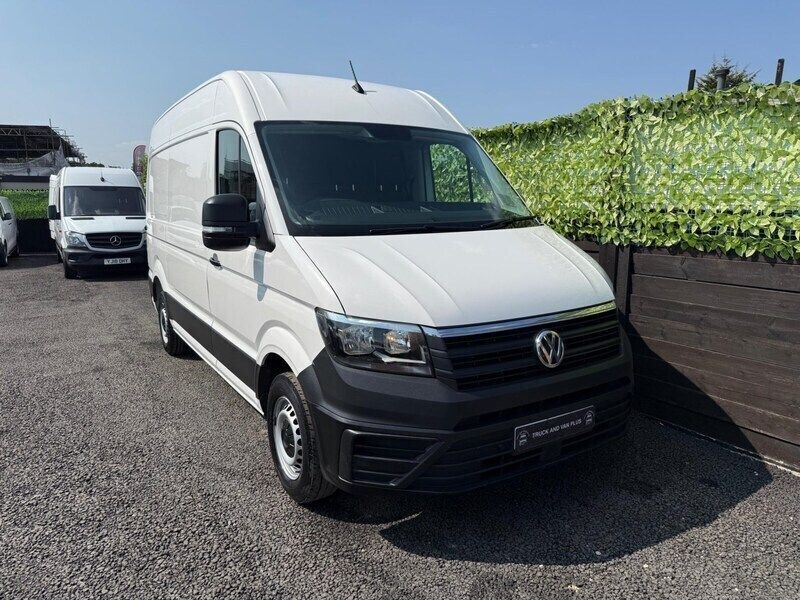 White Used 2020 VW Crafter Trendline Van | £16,450 (Fair price) - Image 1/4