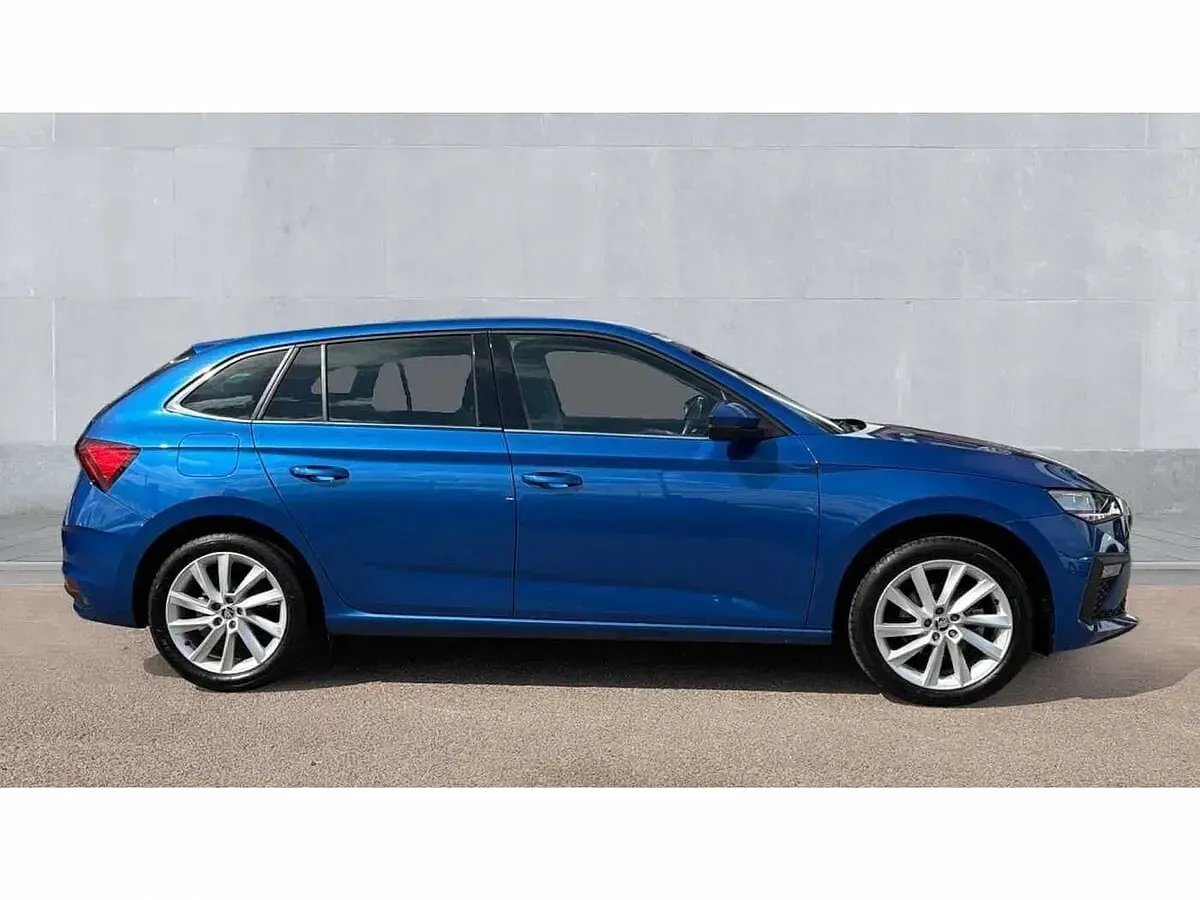 Used Skoda Scala SE L 110 HP (80 kW) 2024 Race blue metallic Hatchback