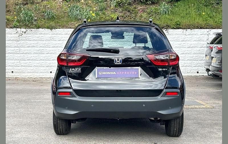Used Honda Jazz Hybrid 109 HP (80 kW) 2023 Crystal black Hatchback