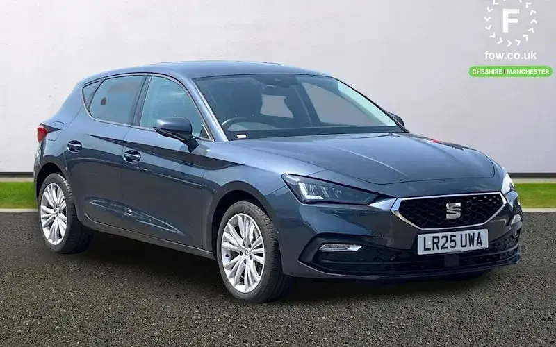 Used Seat Leon SE Dynamic 116 HP (85 kW) 2025 Hatchback