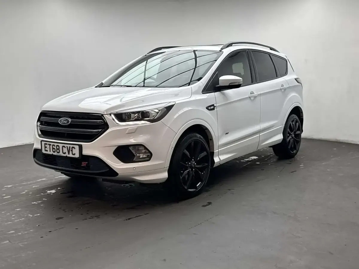 Used Ford Kuga ST-Line X 180 HP (132 kW) 2019 White SUV
