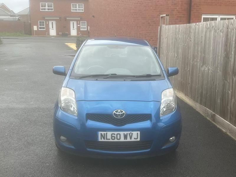 Blue Used 2010 Toyota Yaris Hatchback | £3,450 (Fair price) - Image 1/4