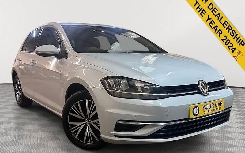 Silver Used 2018 VW Golf VII SE Hatchback | £11,198 (Good price) - Image 1/4