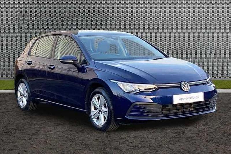 Used 2023 VW Golf VIII | £16,488 (Super price) - Image 1/4