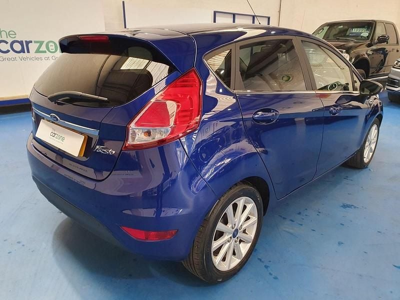 Used Ford Fiesta Titanium 2015 Blue Hatchback