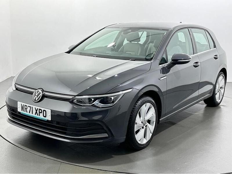 Usado VW Golf VII Style 116 CV (85 kW) 2021 Gris Utilitario