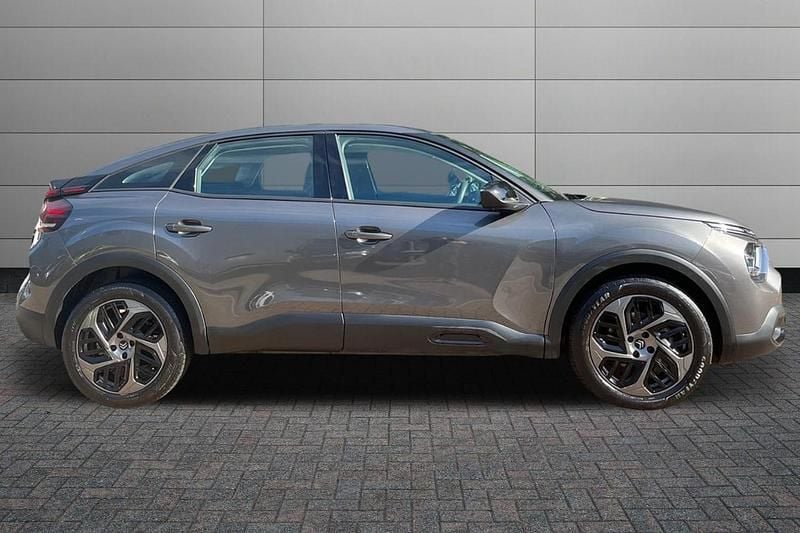 Platinum grey Used 2022 Citroën C4 PureTech Hatchback | £14,995 (Good price) - Image 1/4