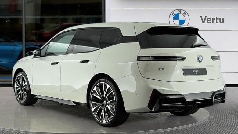 Used BMW iX M Sport 300 kW (408 HP) 2025 White SUV