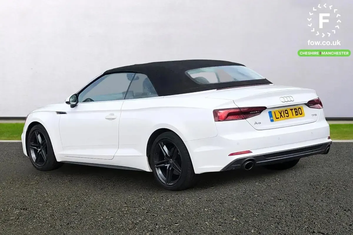 Usado Audi A5 Cabriolet S-Line 190 HP (139 kW) 2019 Branco Cabrios