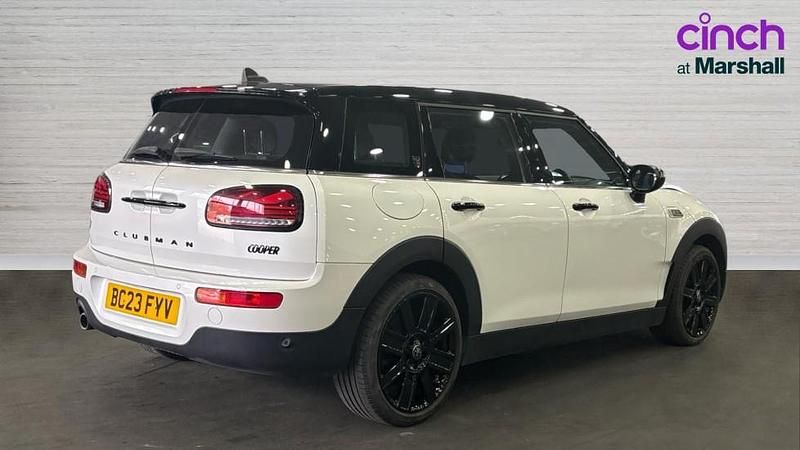 Used Mini Cooper Clubman Exclusive 136 HP (100 kW) 2023 White Estate