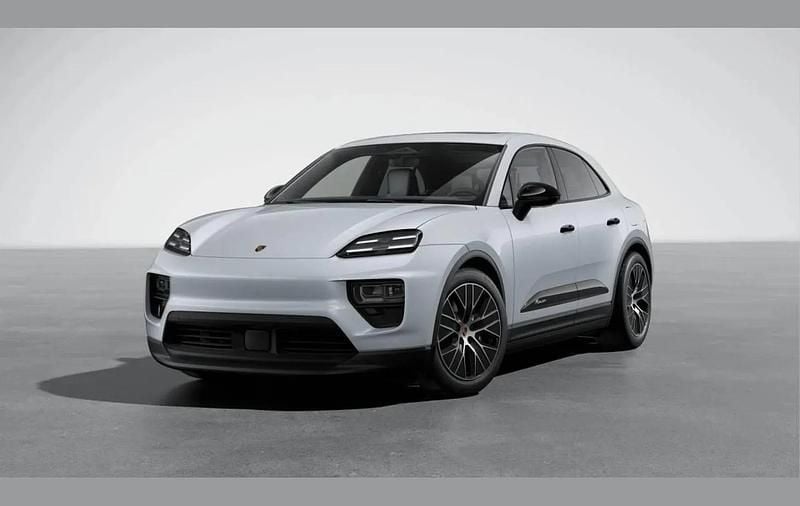 Grey Used 2024 Porsche Macan SUV | £61,990 (Fair price) - Image 1/4
