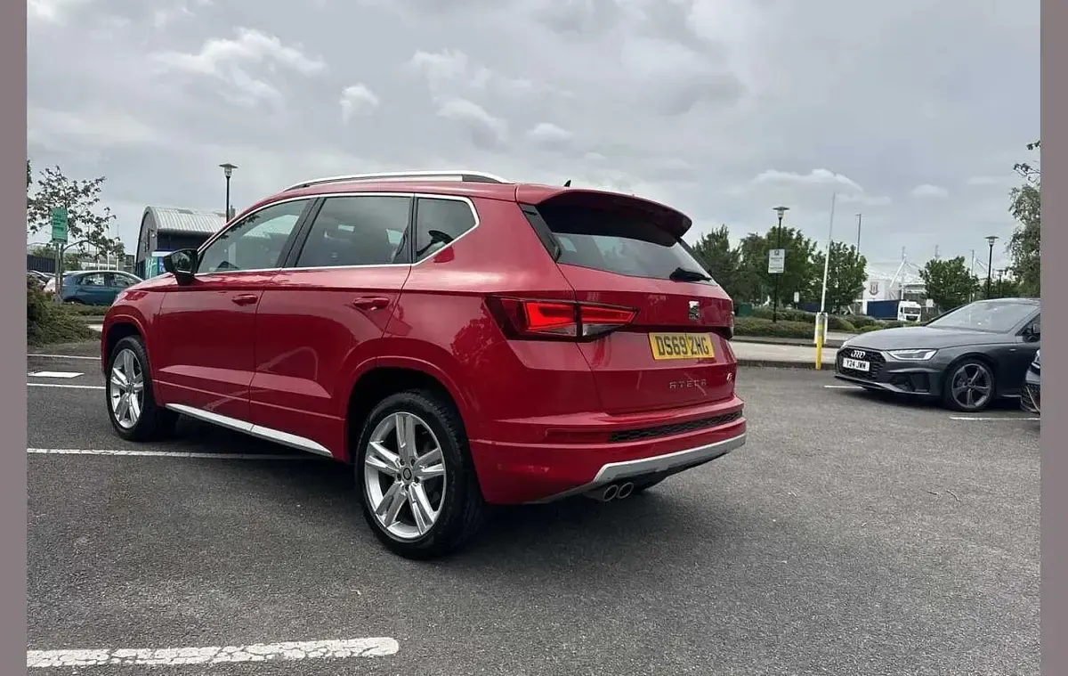 Used Seat Ateca FR 150 HP (110 kW) 2019 Red SUV