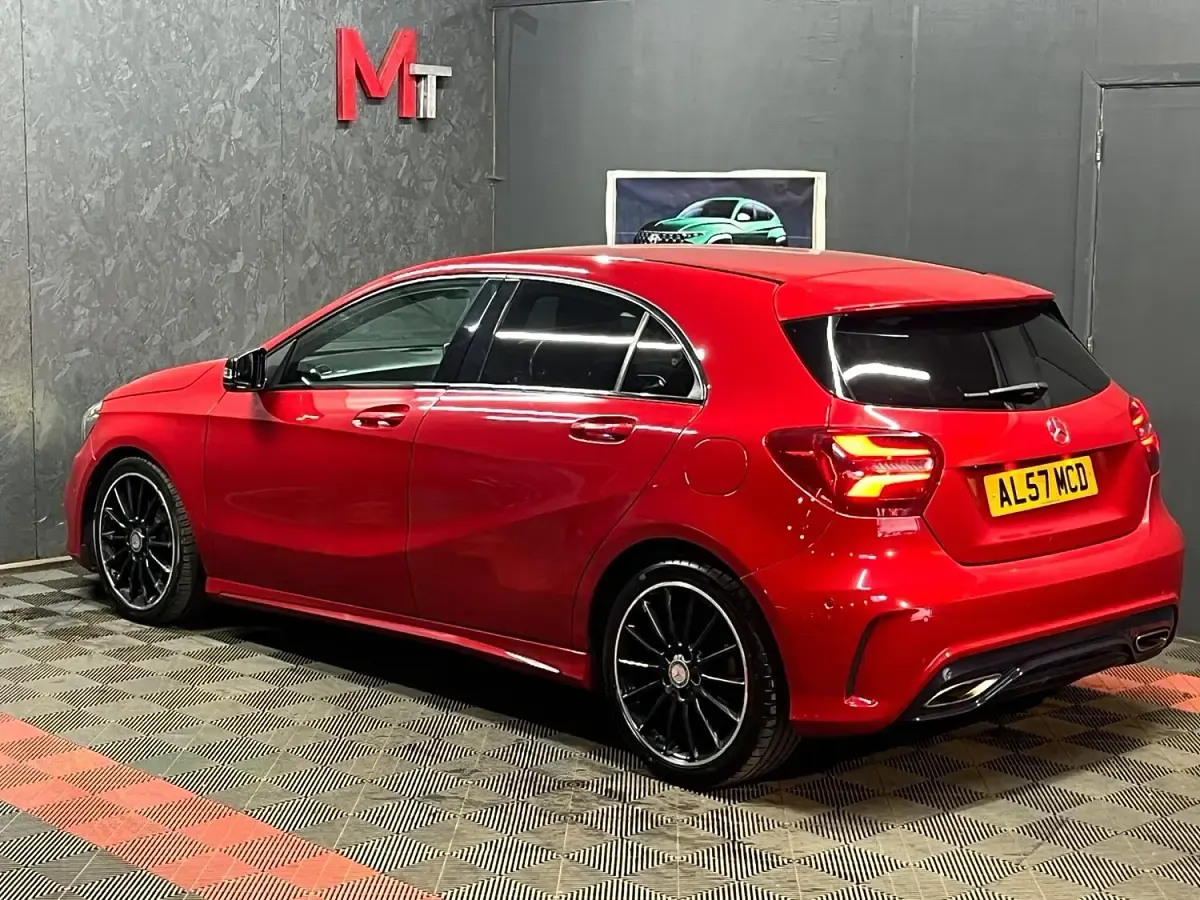 Used Mercedes A200 AMG Line Premium 136 HP (100 kW) 2016 Red Hatchback