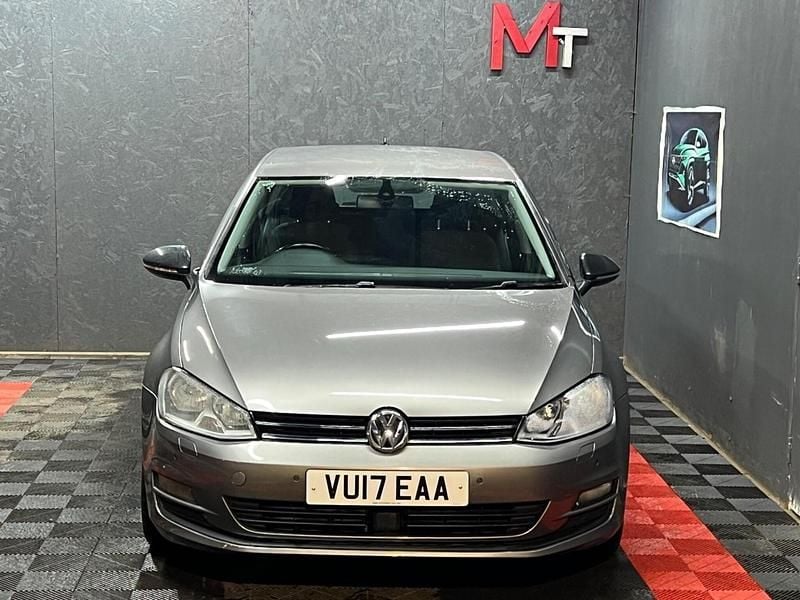 Used VW Golf VII Edition 125 HP (91 kW) 2017 Grey Hatchback